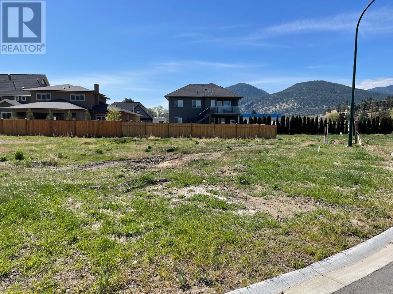 1719 Treffry Place, Summerland, British Columbia  V0H 1Z9 - Photo 1 - 10348055