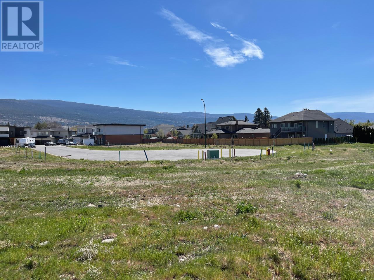 1728 Treffry Place, Summerland, British Columbia  V0H 1Z9 - Photo 1 - 10348057