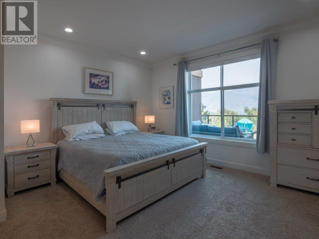 4216 Golf Course Drive, Osoyoos, British Columbia  V0H 1V4 - Photo 10 - 10348032