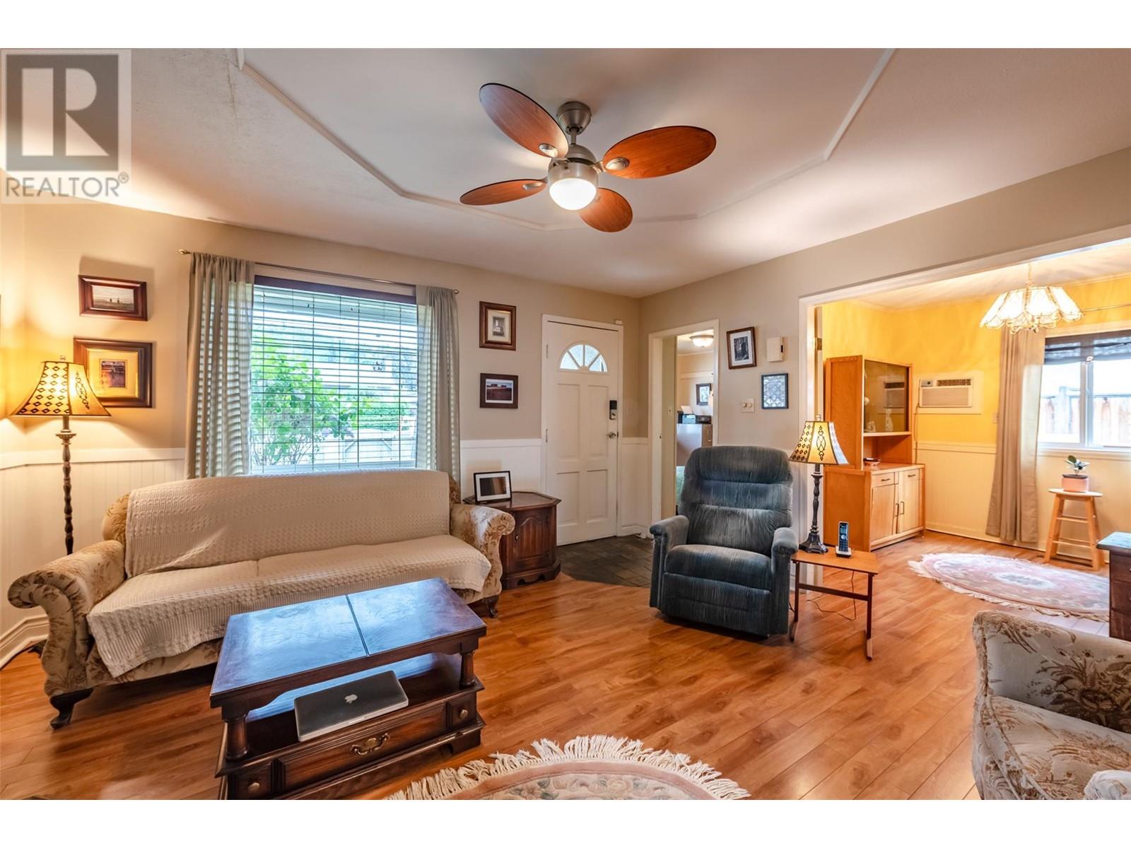 739 Government Street, Penticton, British Columbia  V2A 4T5 - Photo 5 - 10347891
