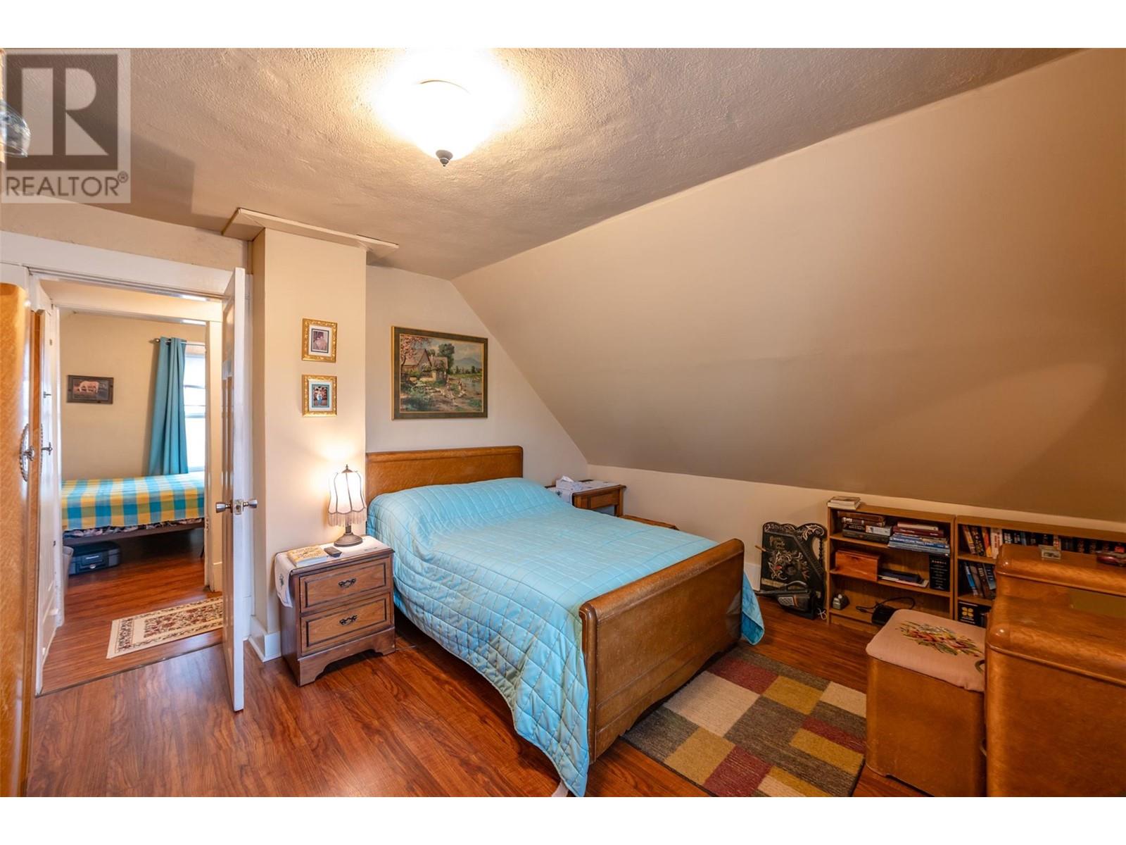 739 Government Street, Penticton, British Columbia  V2A 4T5 - Photo 8 - 10347891