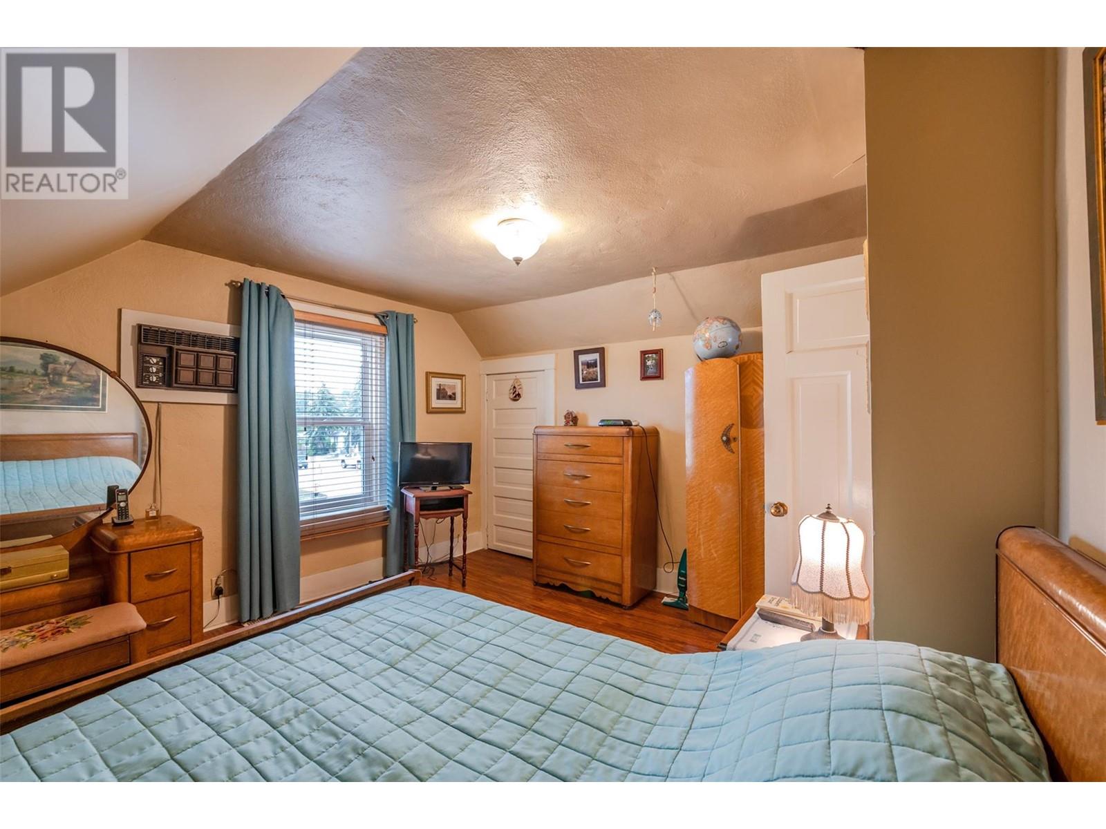 739 Government Street, Penticton, British Columbia  V2A 4T5 - Photo 9 - 10347891