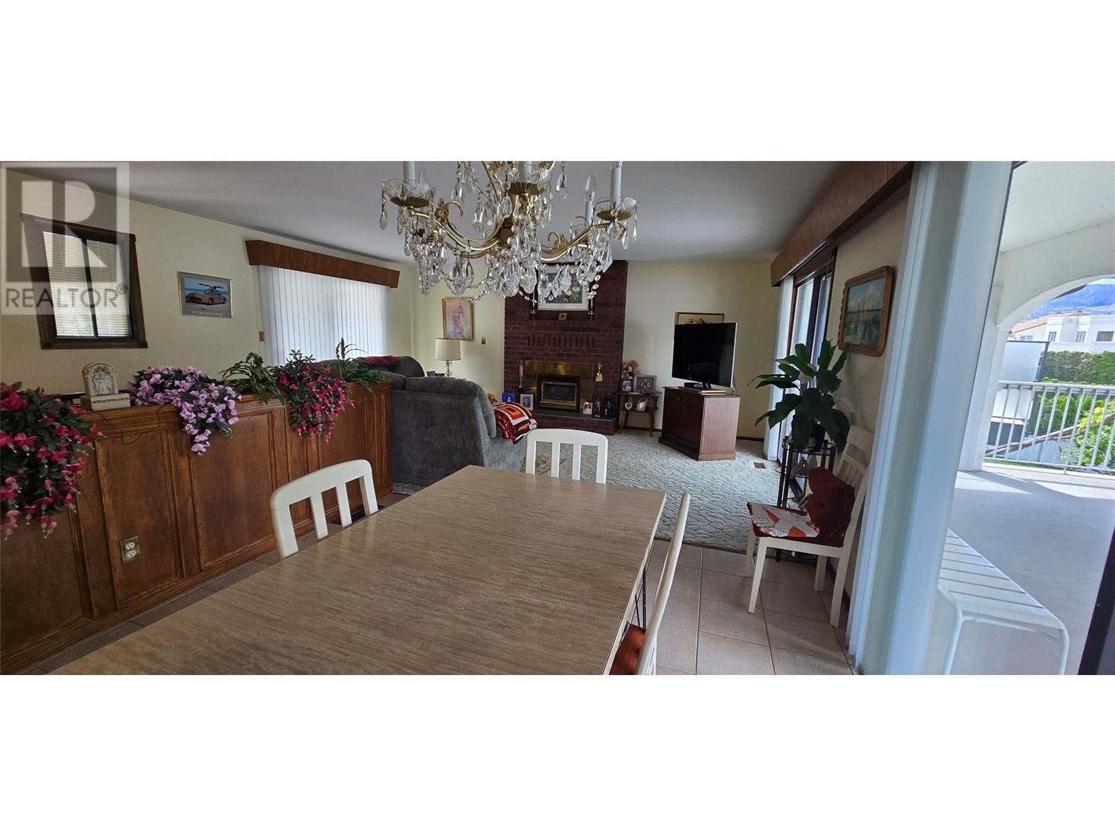 26 Bayview Crescent, Osoyoos, British Columbia  V0H 1v6 - Photo 5 - 10348098