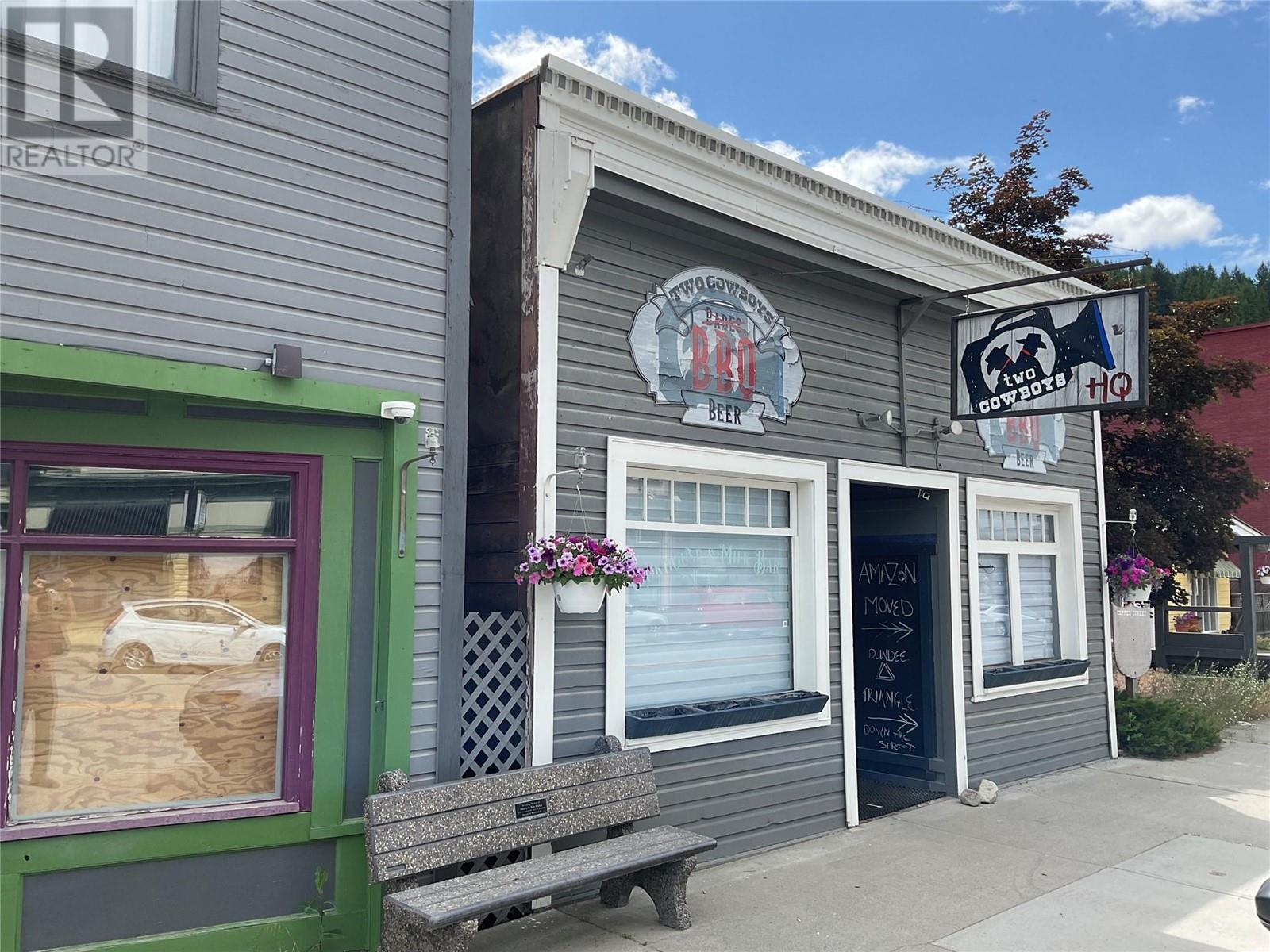 318 Copper Avenue S, Greenwood, British Columbia  V0H 1J0 - Photo 2 - 10348096