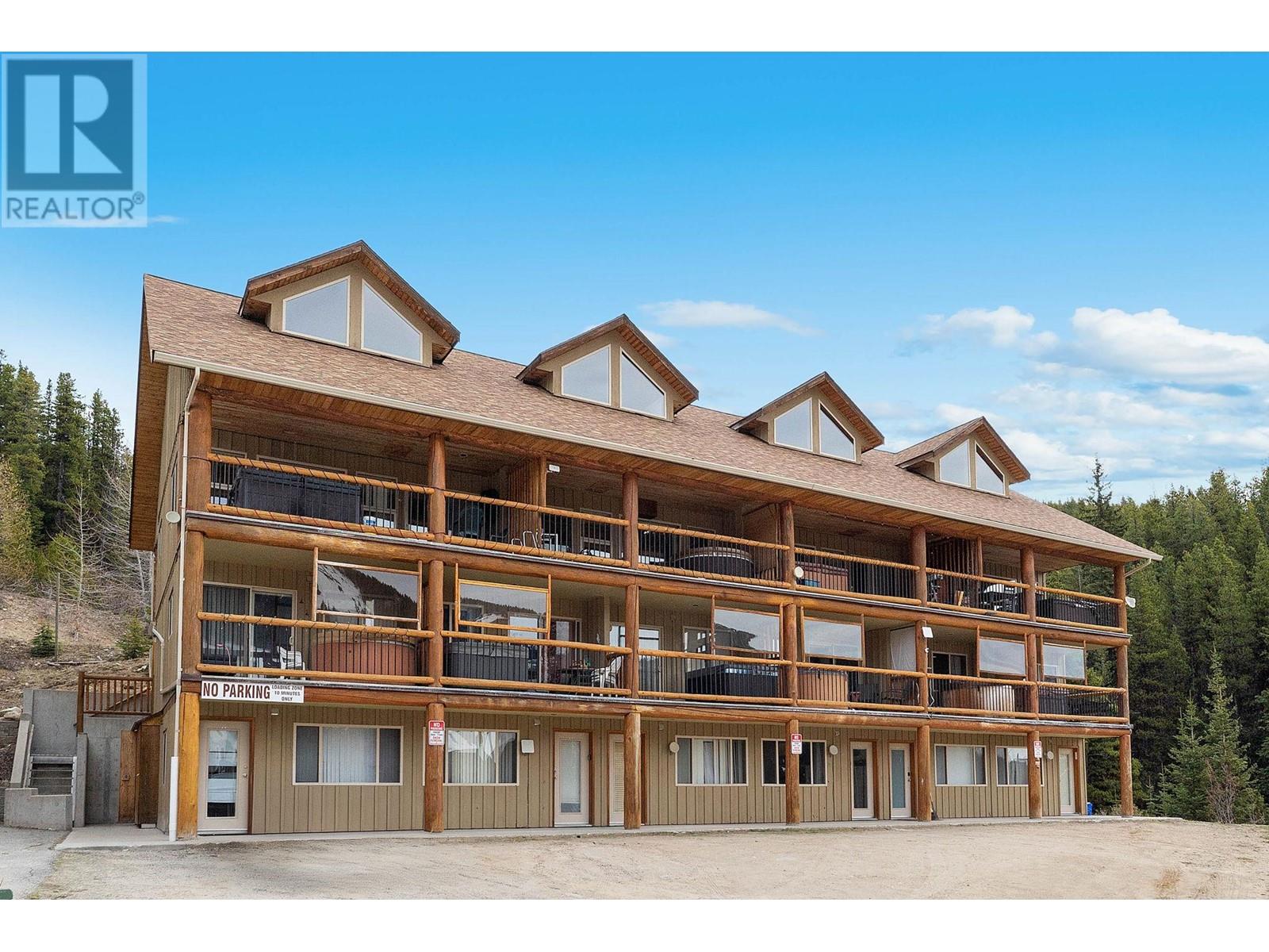 161 Clearview Crescent Unit# 104, Penticton, British Columbia  V0H 0E2 - Photo 1 - 10348069