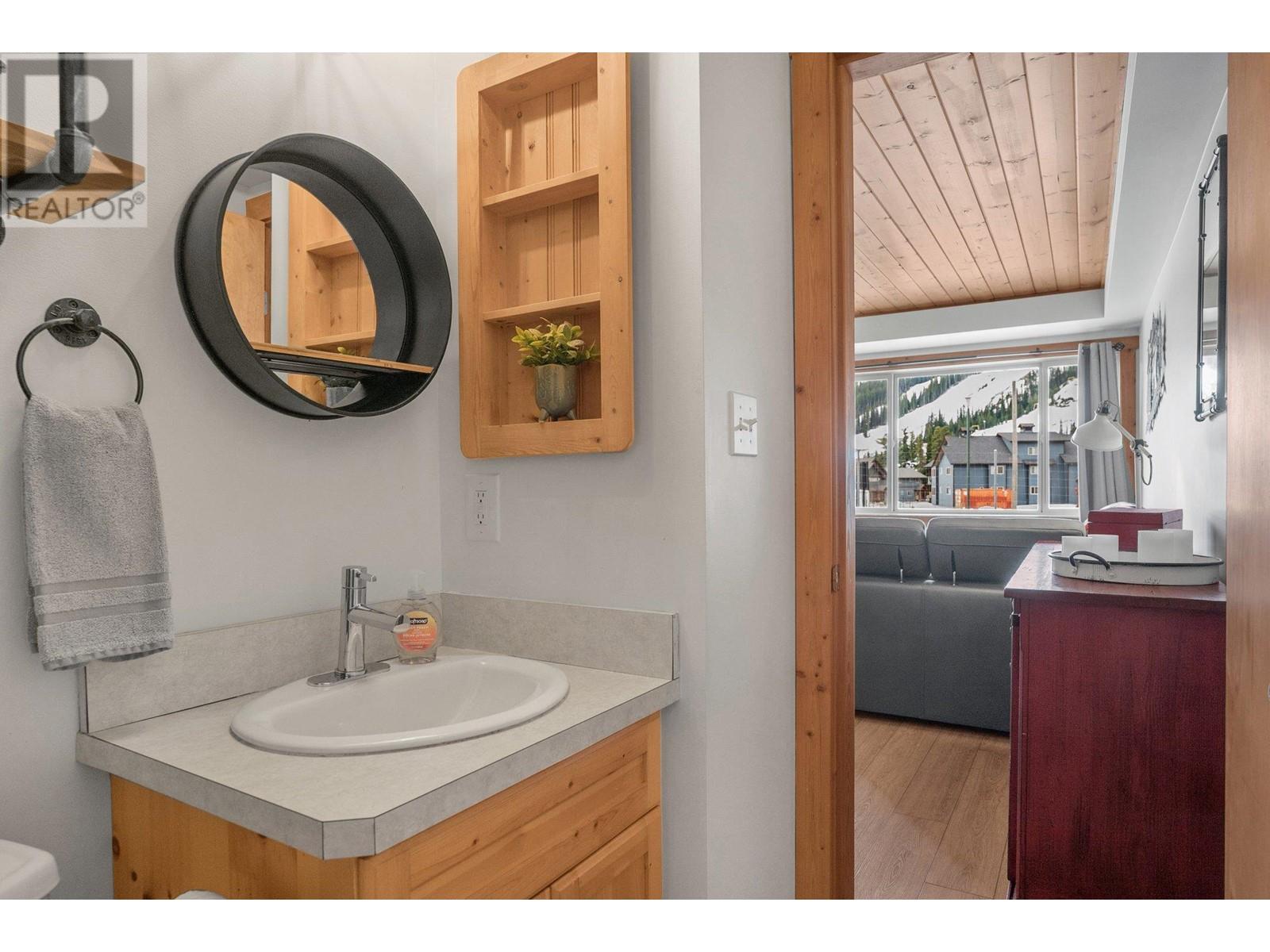 161 Clearview Crescent Unit# 104, Penticton, British Columbia  V0H 0E2 - Photo 17 - 10348069