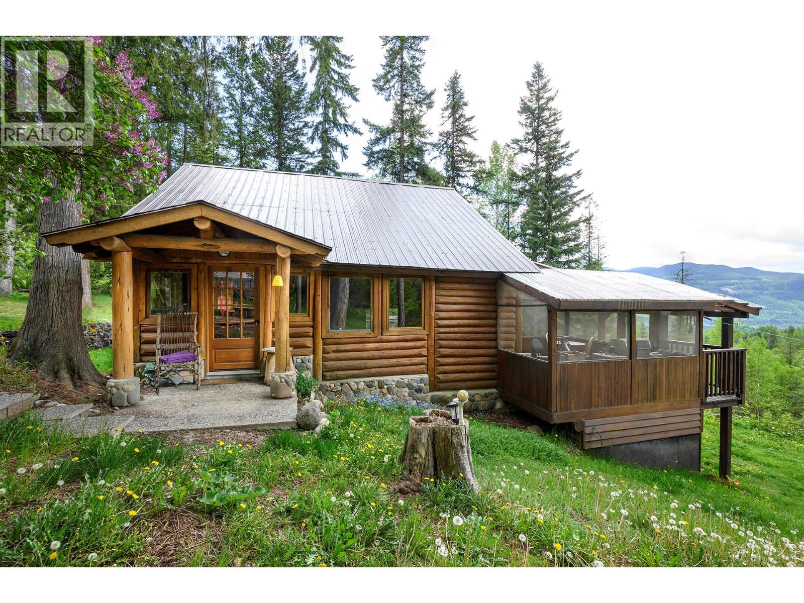 789 Candle Creek Road, Clearwater, British Columbia  V0E 1N2 - Photo 1 - 10347876