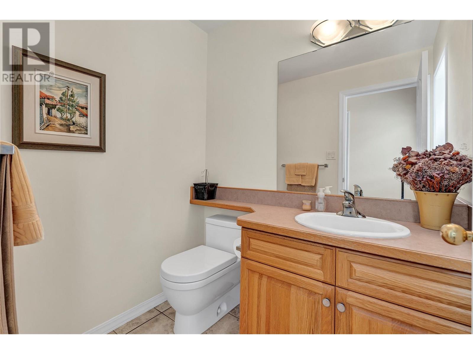4597 Lakeside Road, Penticton, British Columbia  V2A 8W4 - Photo 23 - 10348194
