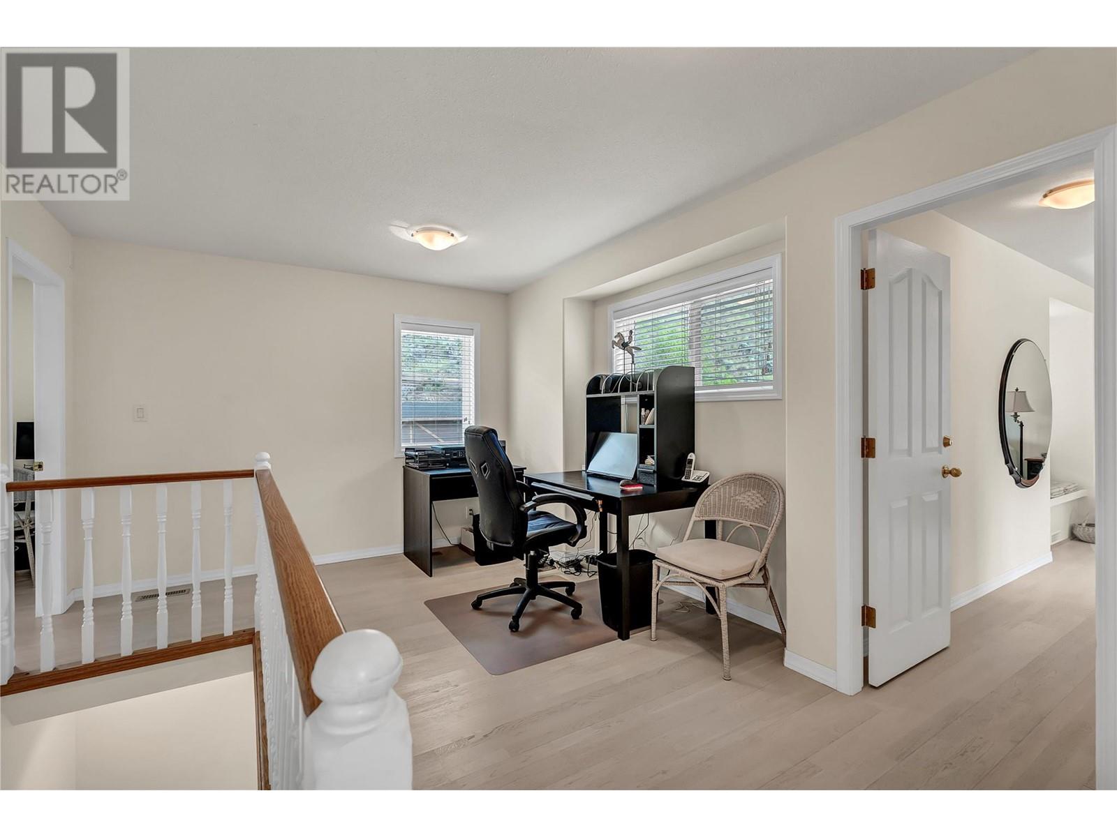 4597 Lakeside Road, Penticton, British Columbia  V2A 8W4 - Photo 29 - 10348194