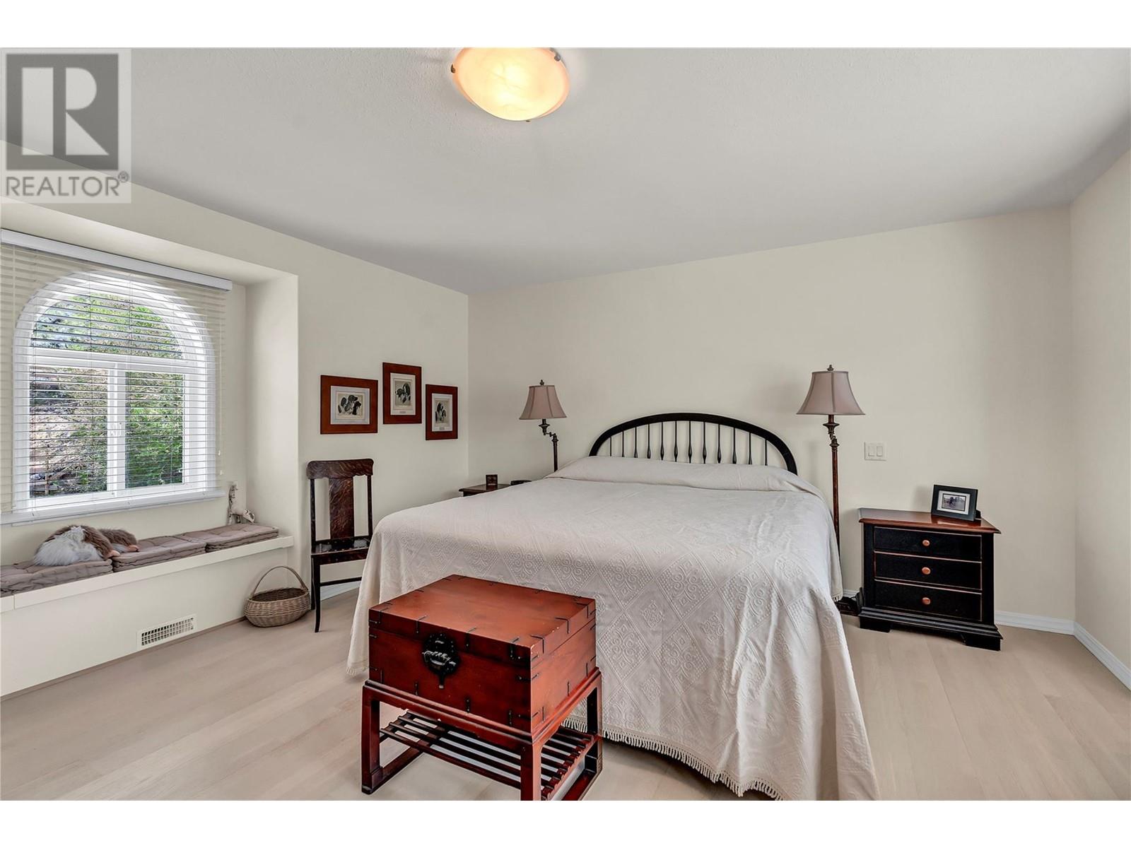 4597 Lakeside Road, Penticton, British Columbia  V2A 8W4 - Photo 33 - 10348194