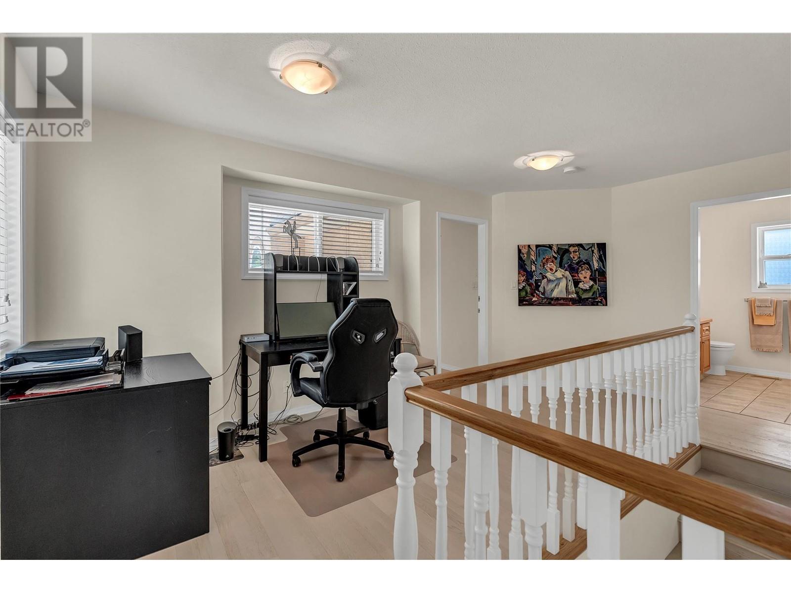 4597 Lakeside Road, Penticton, British Columbia  V2A 8W4 - Photo 40 - 10348194