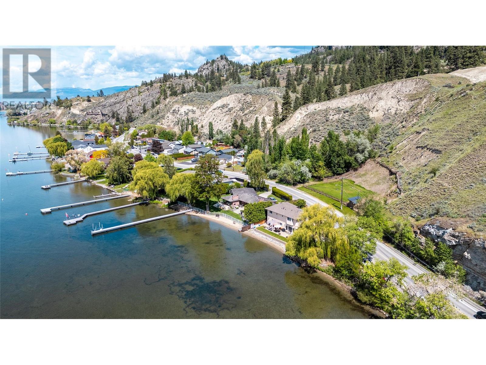 4597 Lakeside Road, Penticton, British Columbia  V2A 8W4 - Photo 44 - 10348194