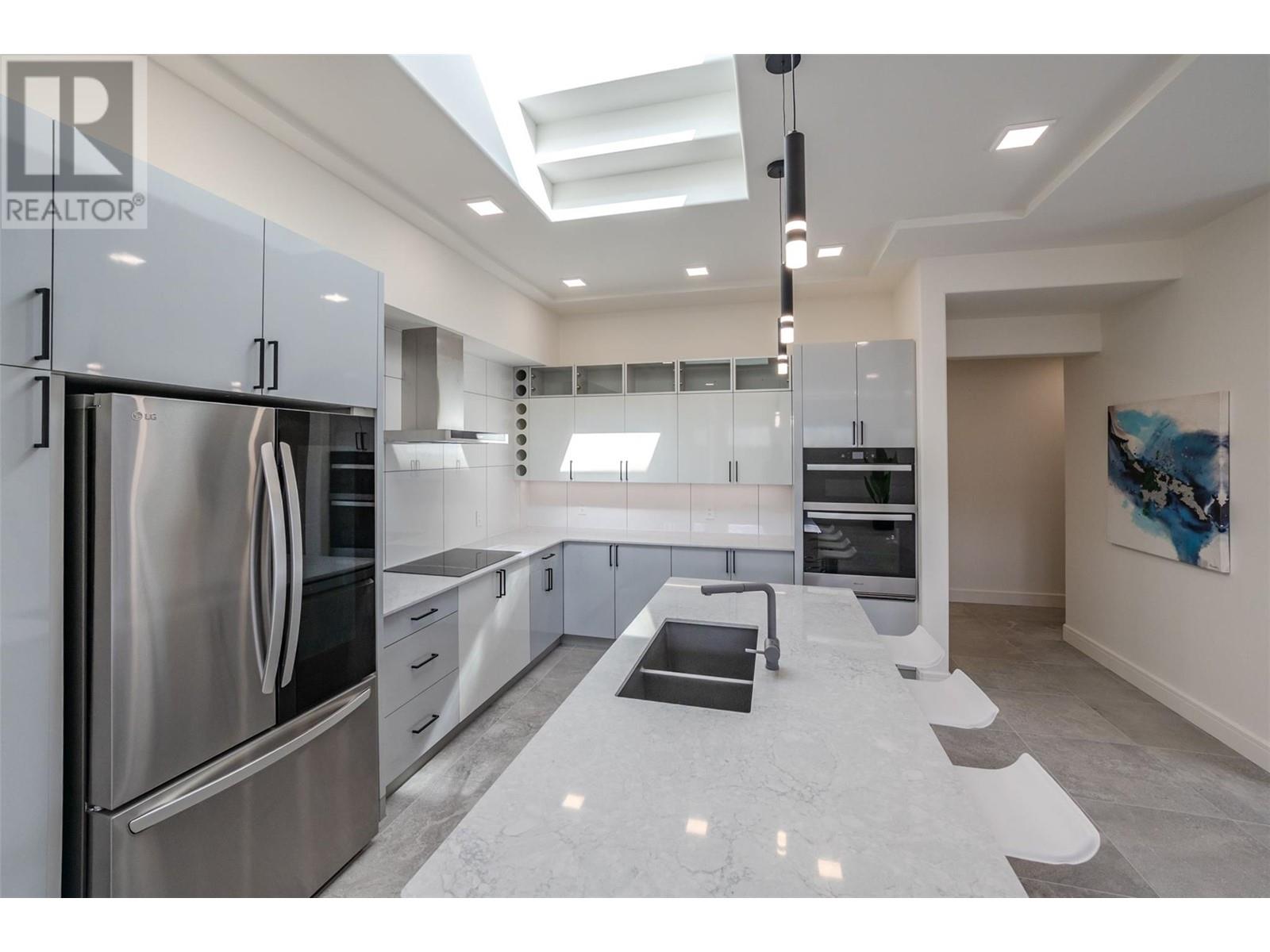 1723 Treffry Place, Summerland, British Columbia  V0H 1Z9 - Photo 11 - 10348215