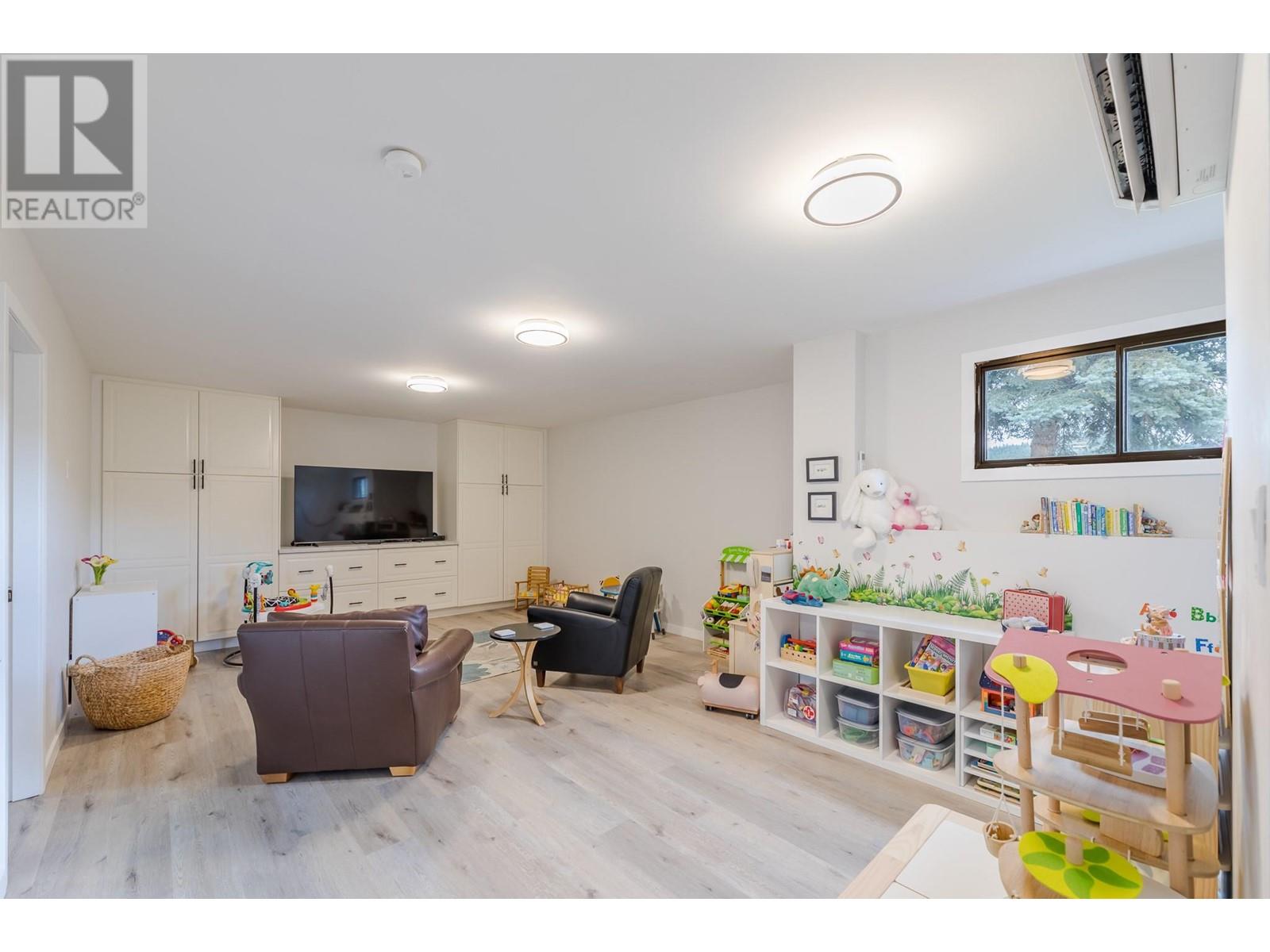 7515 Hillborn Street, Summerland, British Columbia  V0H 1Z7 - Photo 26 - 10348148