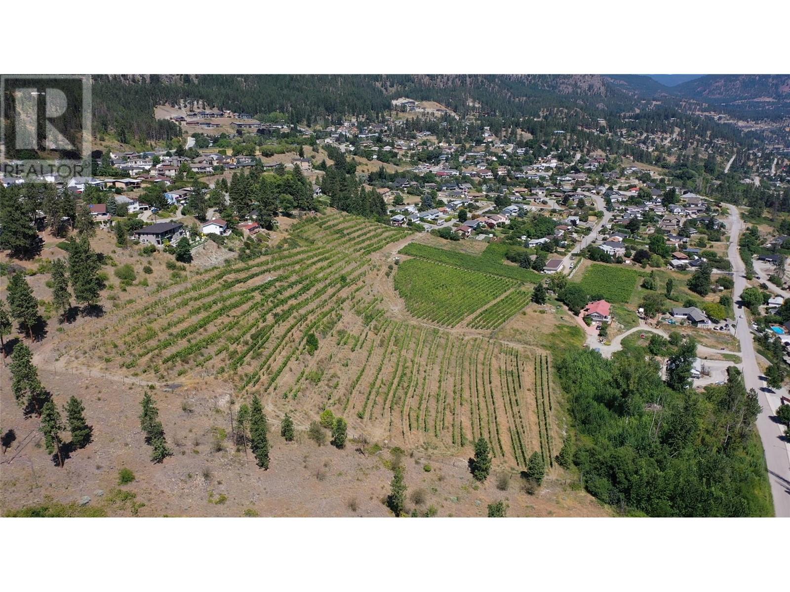 6212 Gummow Road & 6266 Lipsett Avenue, Peachland, British Columbia  V0H 1X7 - Photo 10 - 10347774