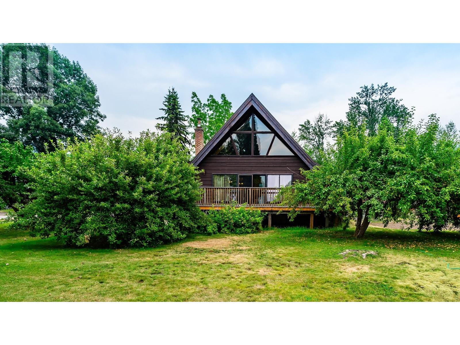 1416 Silver Sands Road, sicamous, British Columbia