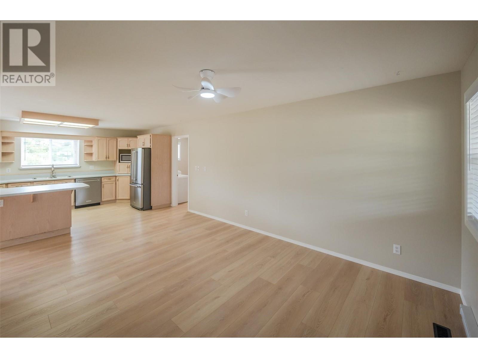 5629 Sawmill Road, Oliver, British Columbia  V0H 1T9 - Photo 14 - 10348086