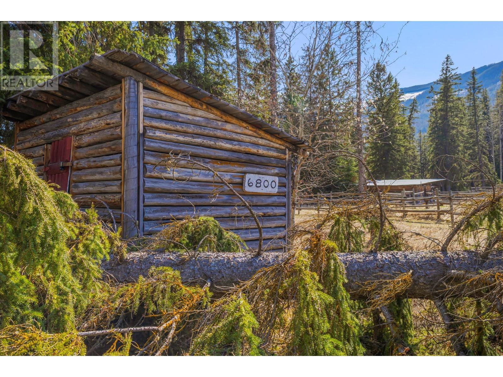 6800 Findlay Whitetail Lake Road, Kootenay Bay, British Columbia  V0B 1L2 - Photo 11 - 10348149