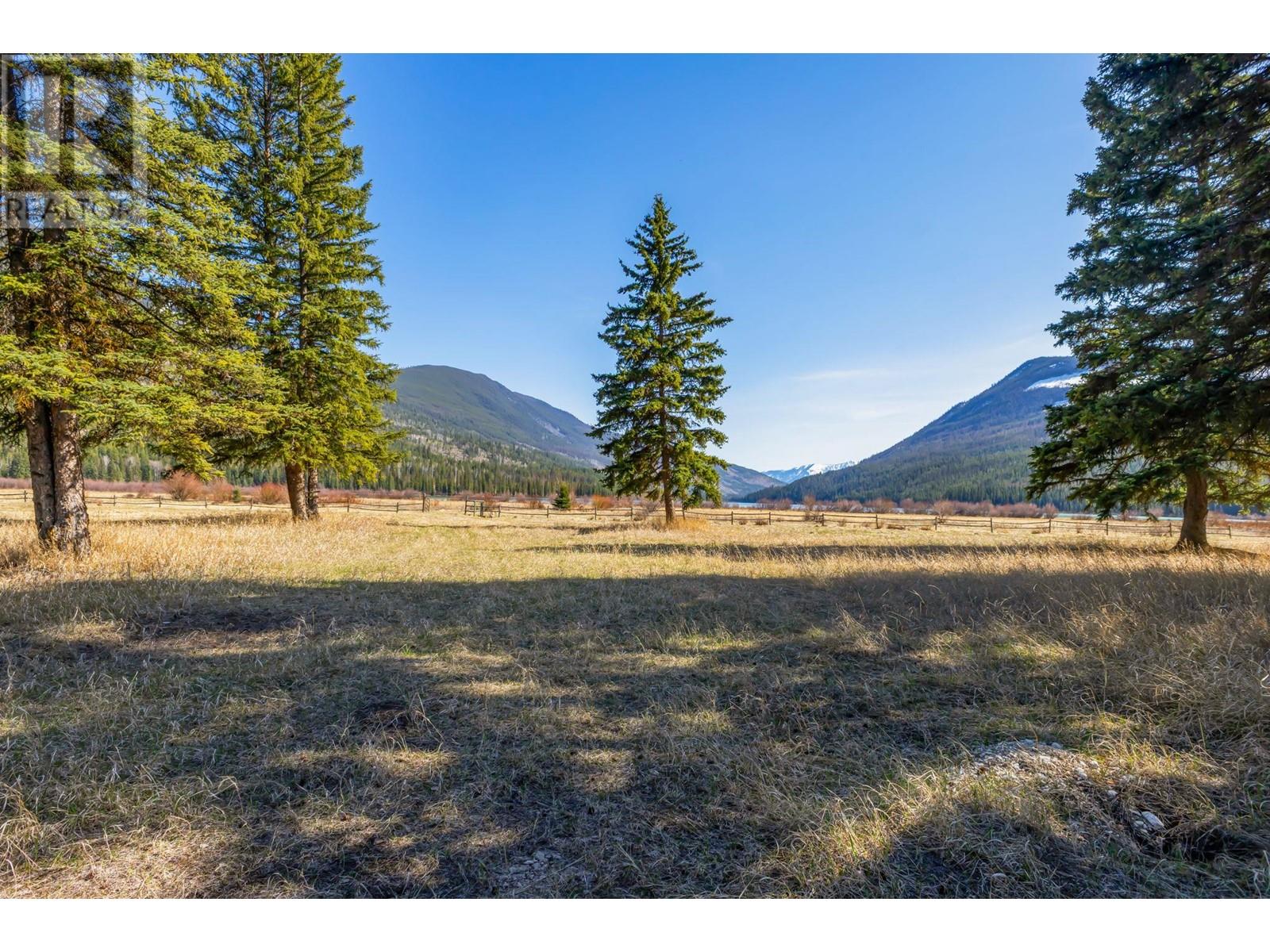 6800 Findlay Whitetail Lake Road, Kootenay Bay, British Columbia  V0B 1L2 - Photo 17 - 10348149