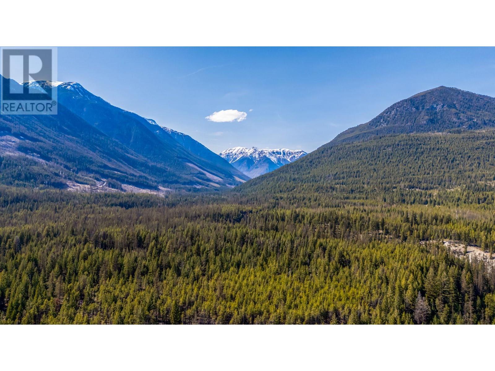 6800 Findlay Whitetail Lake Road, Kootenay Bay, British Columbia  V0B 1L2 - Photo 3 - 10348149