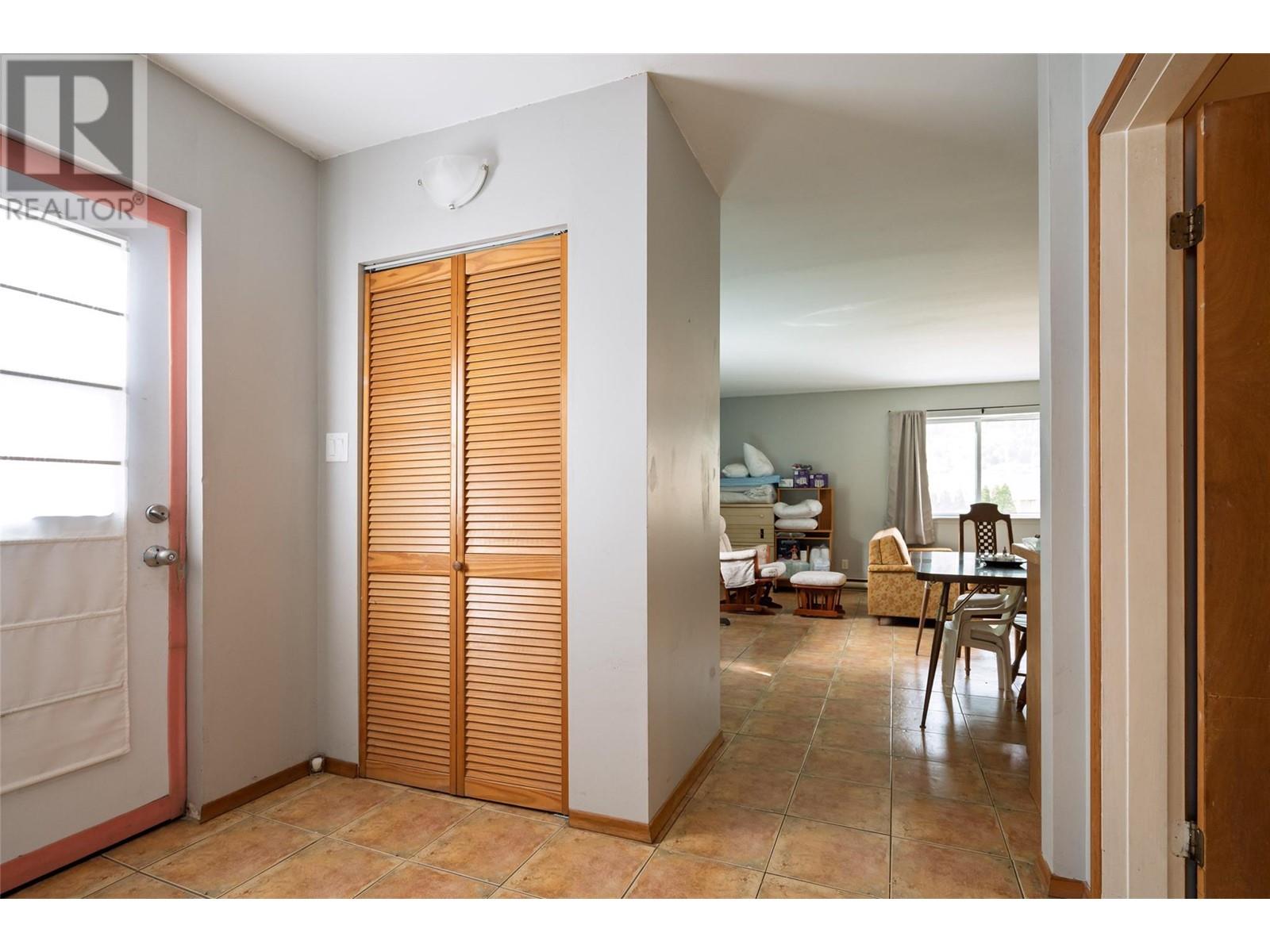 920 Nelson Avenue, Nelson, British Columbia  V1L 2N9 - Photo 38 - 10348063