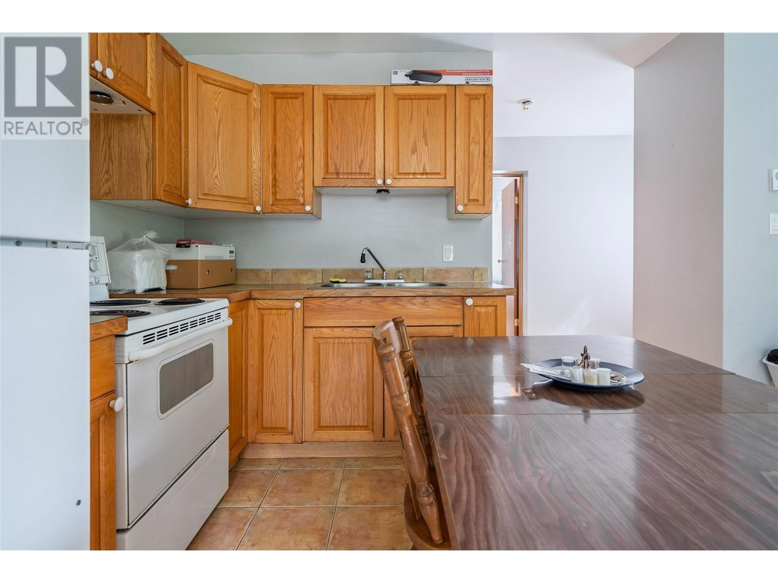 920 Nelson Avenue, Nelson, British Columbia  V1L 2N9 - Photo 41 - 10348063