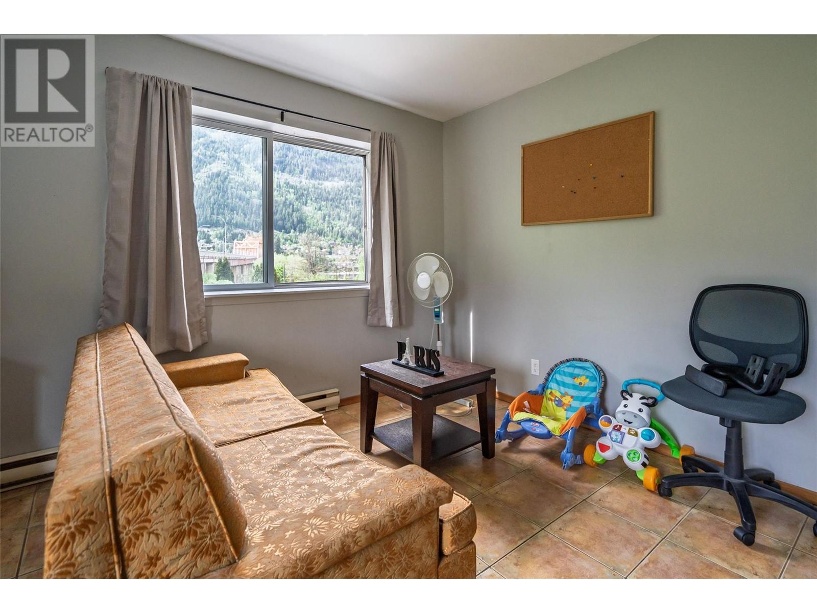 920 Nelson Avenue, Nelson, British Columbia  V1L 2N9 - Photo 45 - 10348063