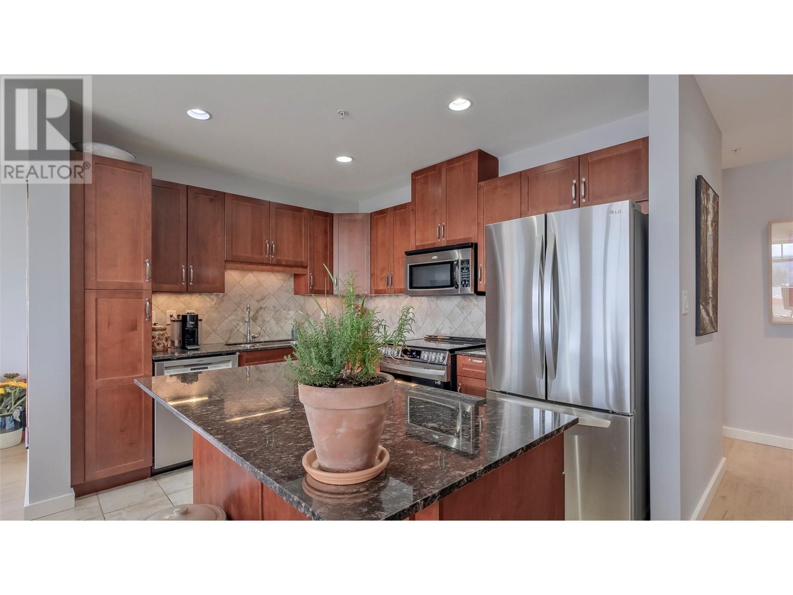 3301 Skaha Lake Road Unit# 506, Penticton, British Columbia  V2A 6G6 - Photo 18 - 10348301