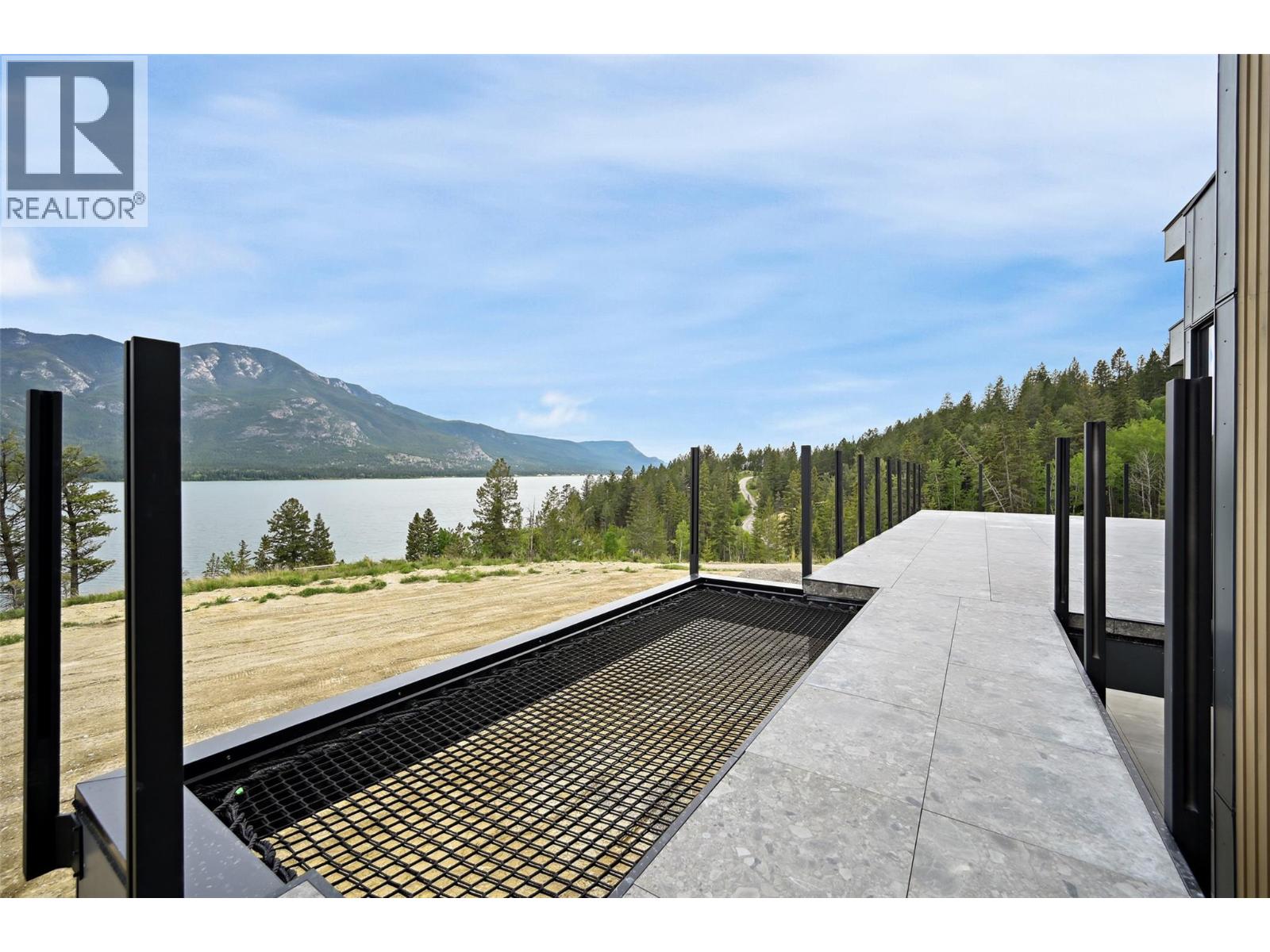 6200 Columbia Lake Road Unit# 4, Columbia Lake, British Columbia  V0B 1L2 - Photo 29 - 10347803