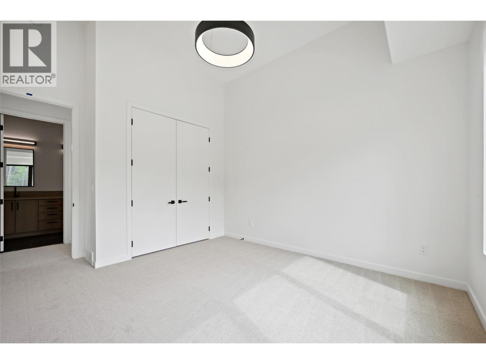 6200 Columbia Lake Road Unit# 4, Columbia Lake, British Columbia  V0B 1L2 - Photo 54 - 10347803