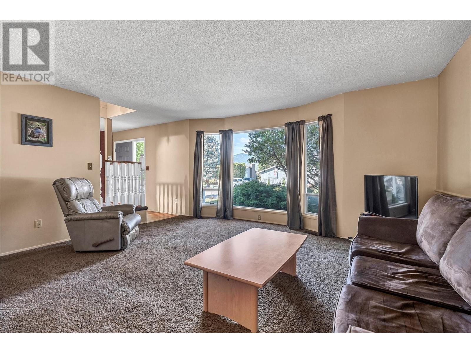 193 Westview Drive, Penticton, British Columbia  V2A 7N1 - Photo 6 - 10347893