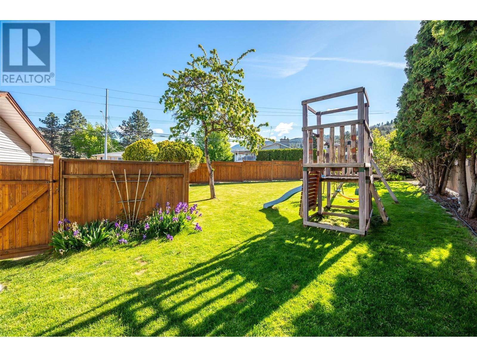 1626 Carmi Avenue, Penticton, British Columbia  V2A 6M8 - Photo 36 - 10348310
