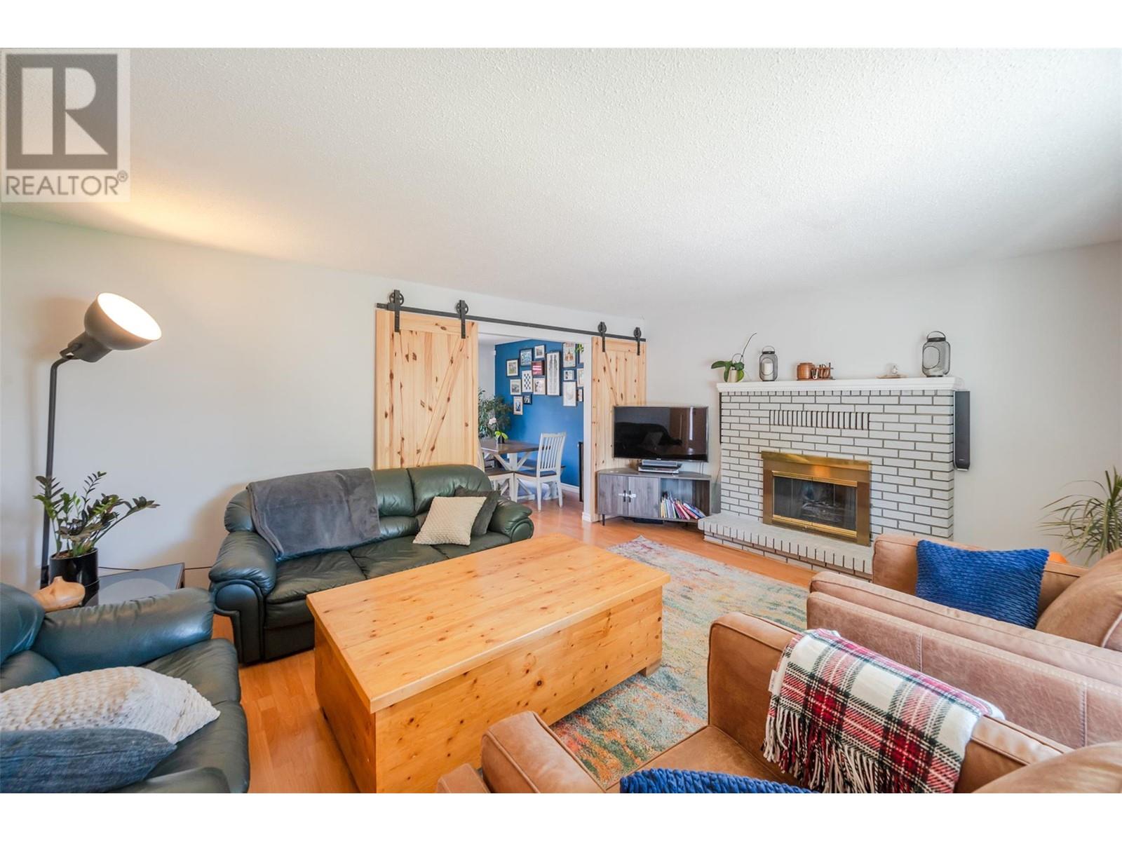 1626 Carmi Avenue, Penticton, British Columbia  V2A 6M8 - Photo 6 - 10348310