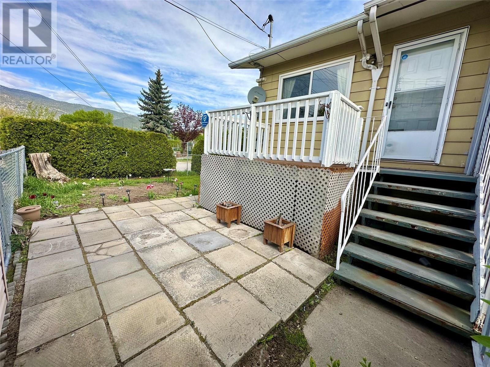 798 Eckhardt Avenue W, Penticton, British Columbia  V2A 2B7 - Photo 24 - 10346896