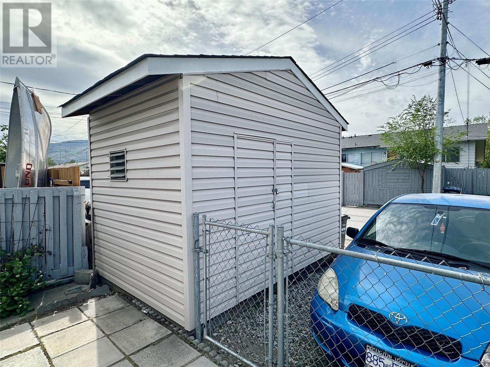 798 Eckhardt Avenue W, Penticton, British Columbia  V2A 2B7 - Photo 28 - 10346896