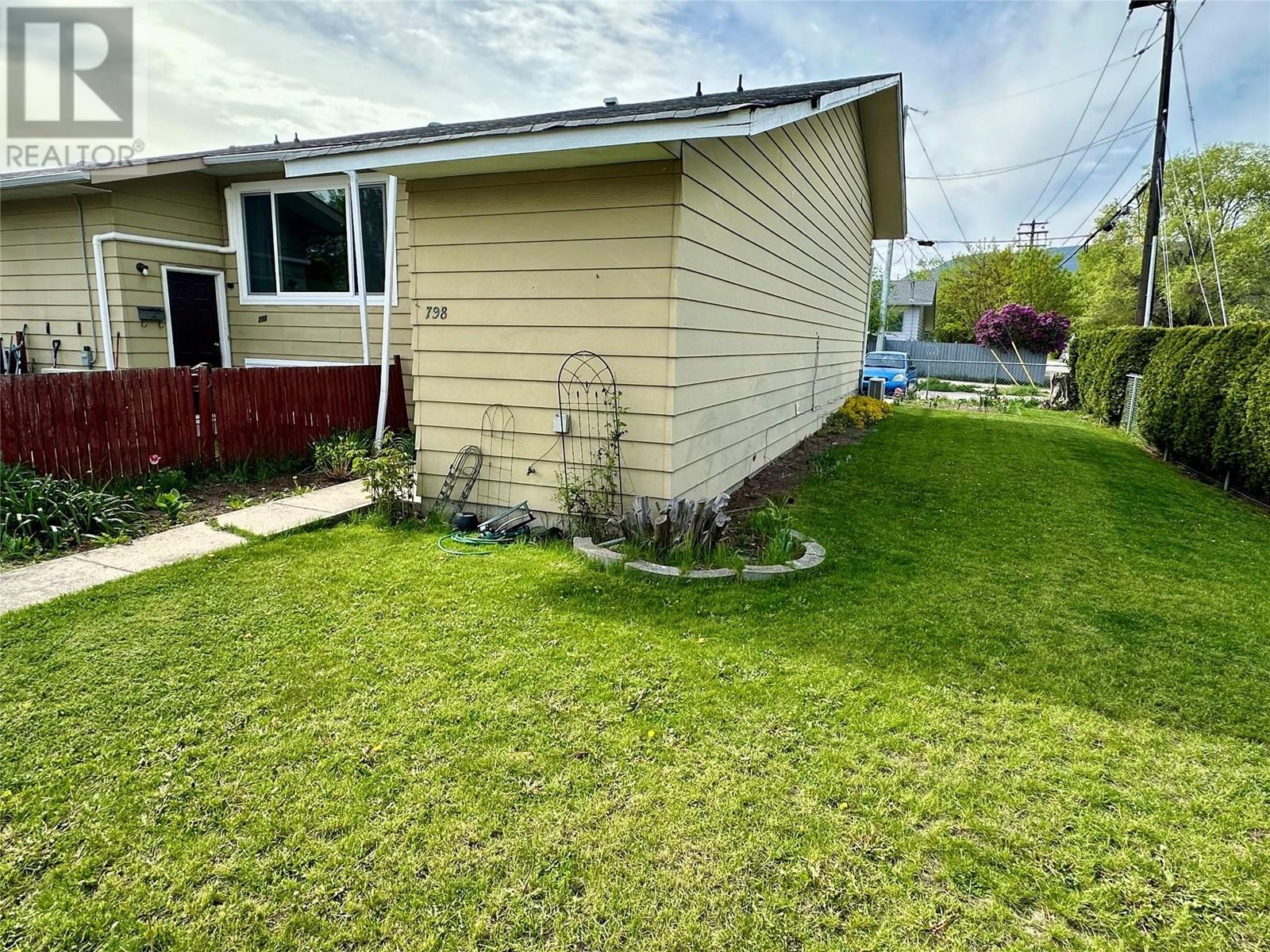 798 Eckhardt Avenue W, Penticton, British Columbia  V2A 2B7 - Photo 31 - 10346896