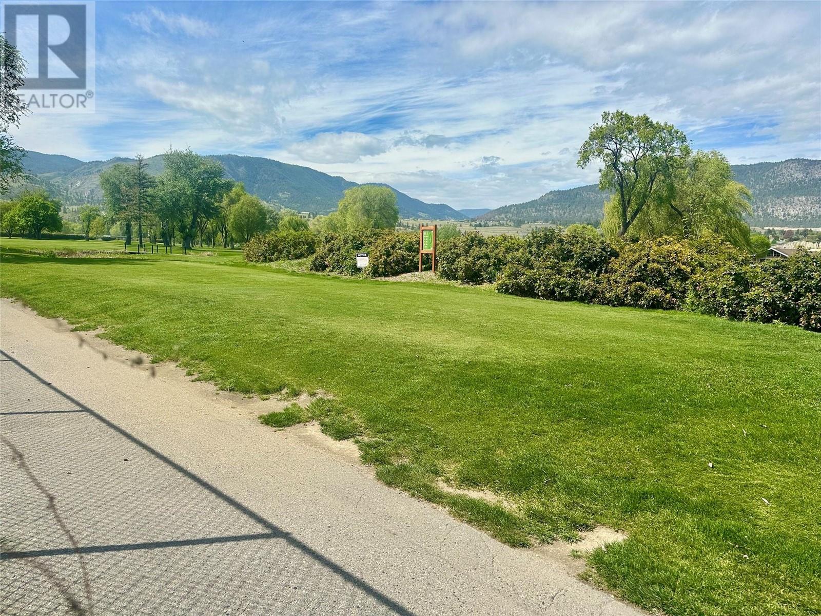 798 Eckhardt Avenue W, Penticton, British Columbia  V2A 2B7 - Photo 36 - 10346896