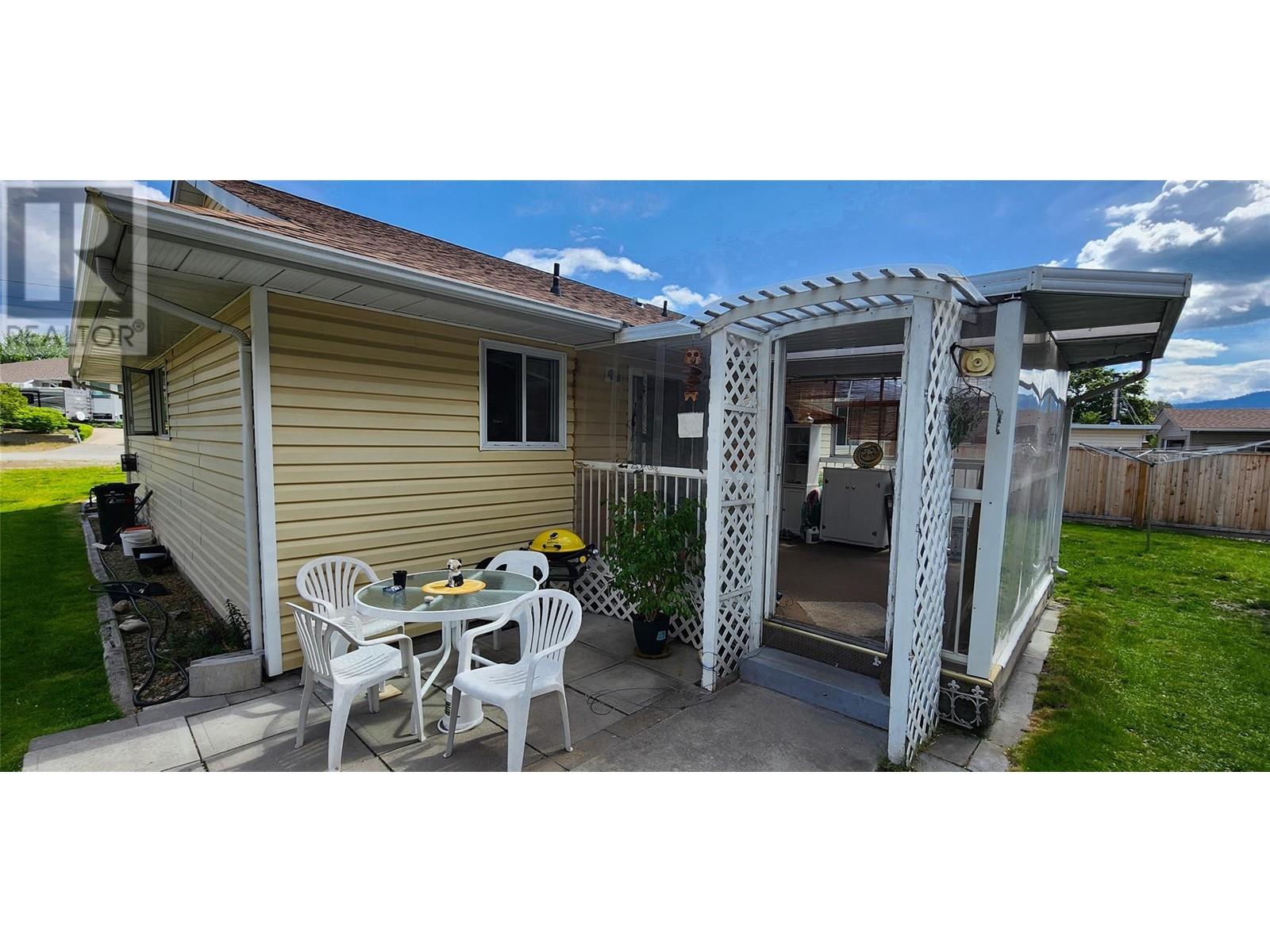 860 Eveningstar Crescent, Oliver, British Columbia  V0H 1T0 - Photo 14 - 10346677