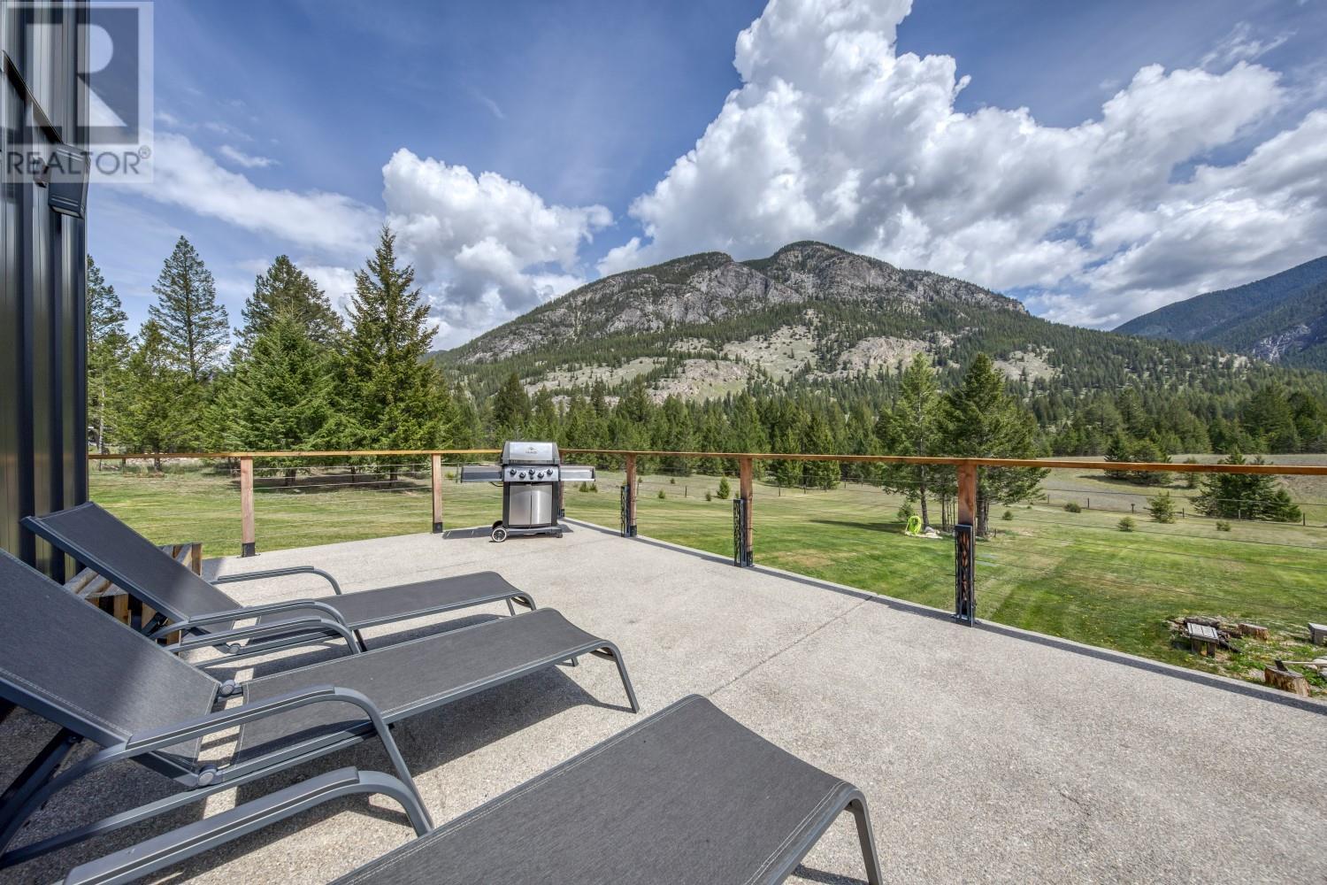 5067 Armstrong Road, Invermere, British Columbia  V0A 1K2 - Photo 33 - 10348128