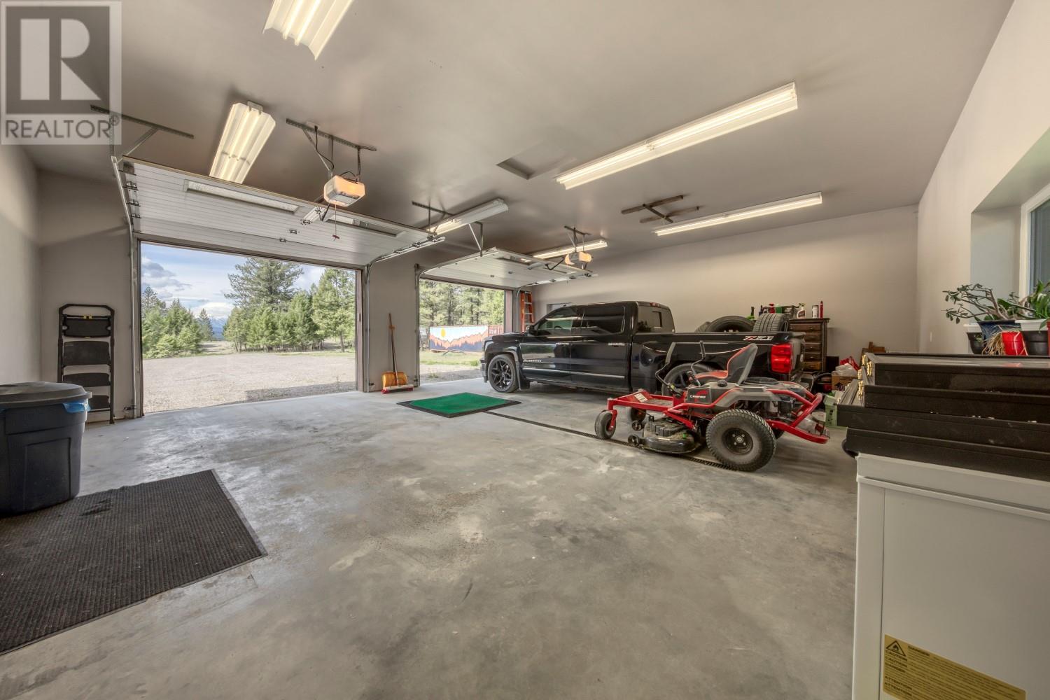 5067 Armstrong Road, Invermere, British Columbia  V0A 1K2 - Photo 35 - 10348128