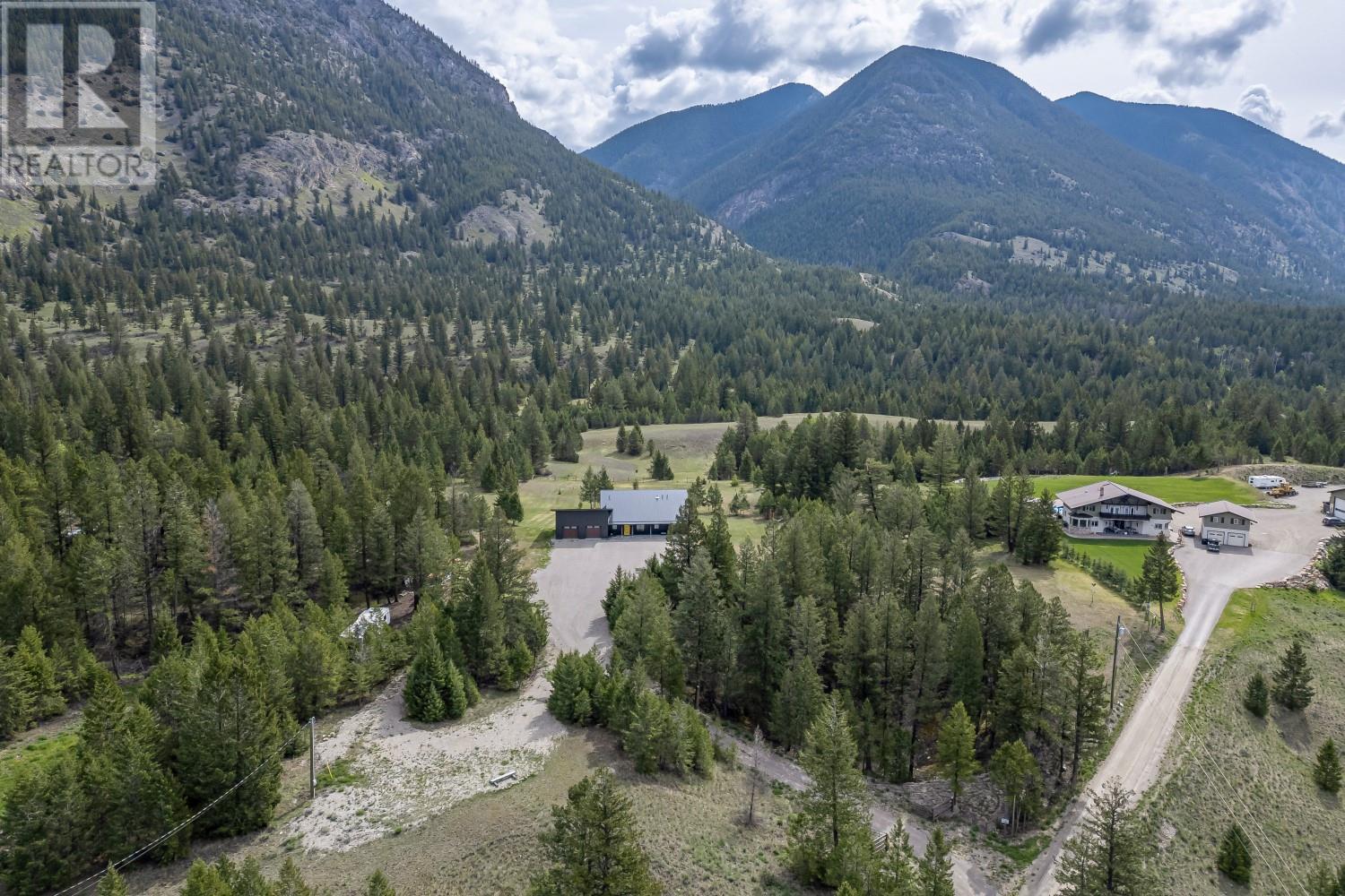 5067 Armstrong Road, Invermere, British Columbia  V0A 1K2 - Photo 43 - 10348128