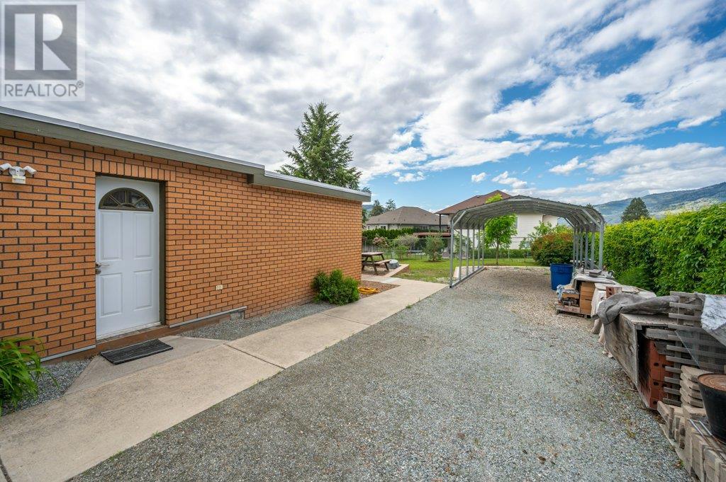 703 Similkameen Avenue, Oliver, British Columbia  V0H 1T6 - Photo 49 - 10348177