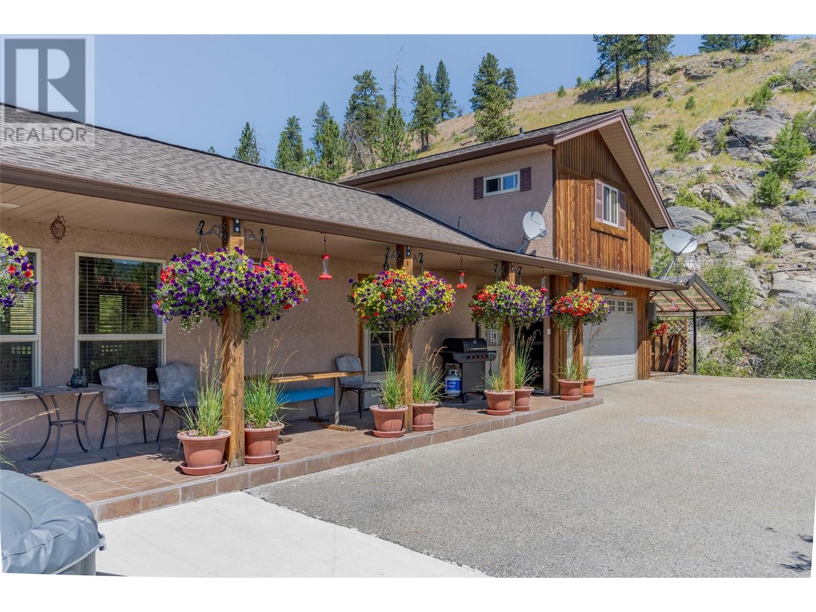284 Long Joe Road, Osoyoos, British Columbia  V0H 1V6 - Photo 10 - 10348244