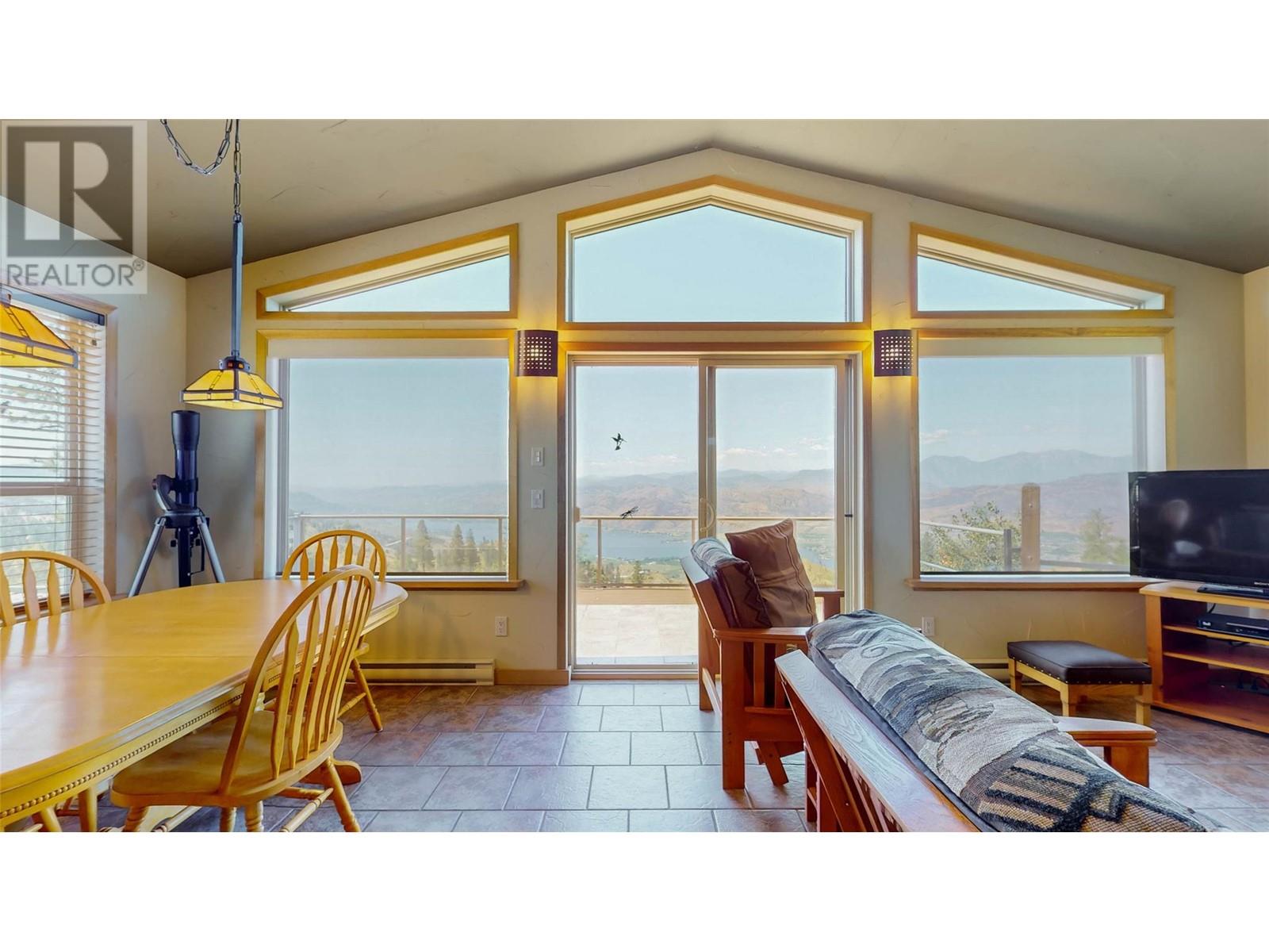284 Long Joe Road, Osoyoos, British Columbia  V0H 1V6 - Photo 15 - 10348244