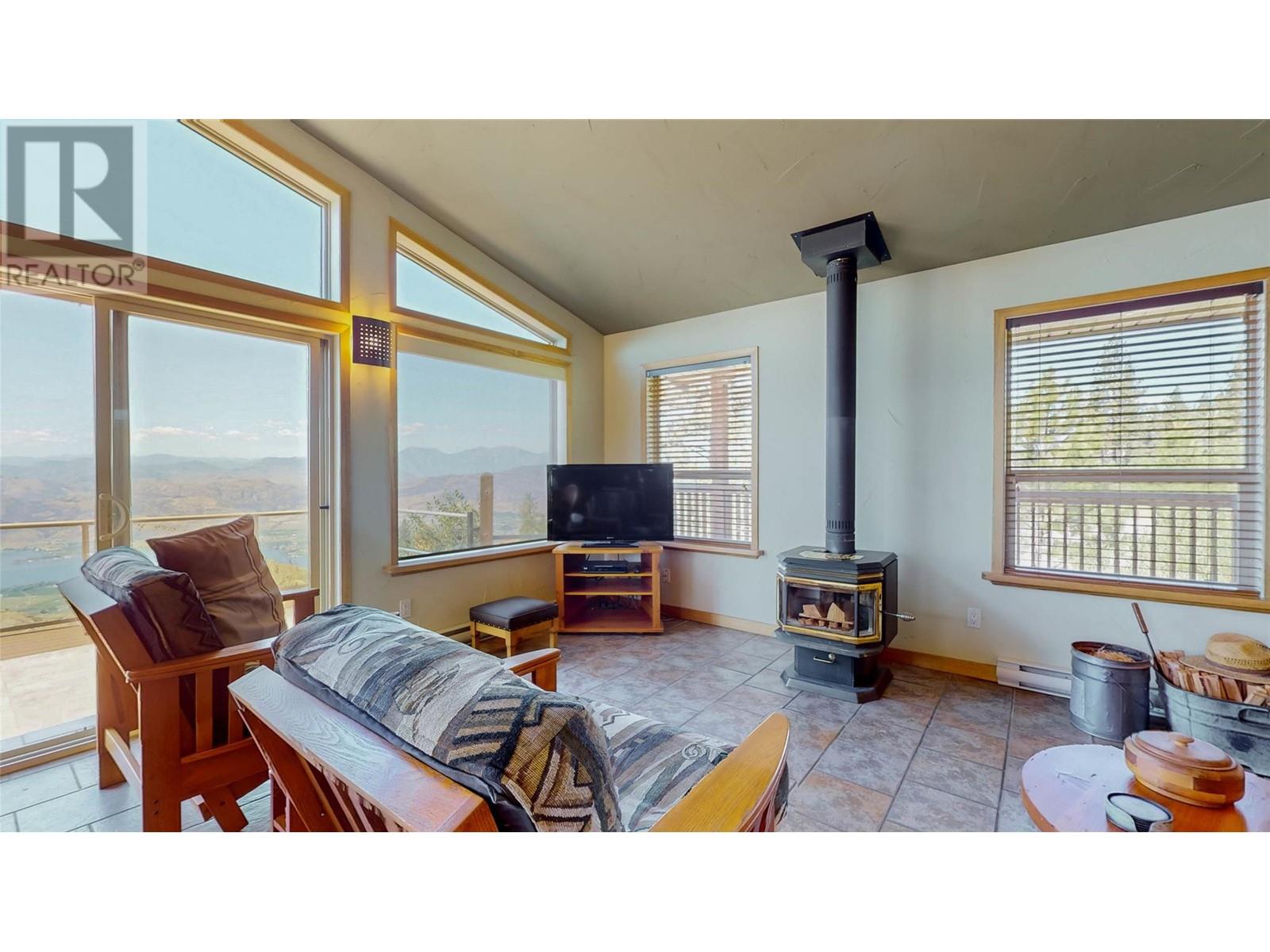 284 Long Joe Road, Osoyoos, British Columbia  V0H 1V6 - Photo 16 - 10348244