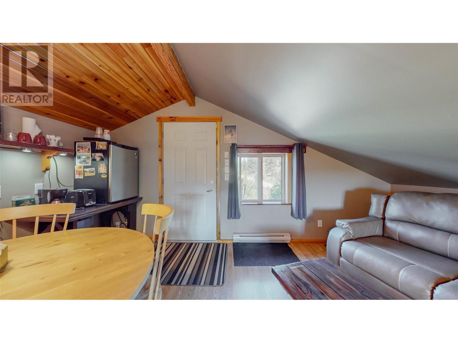 284 Long Joe Road, Osoyoos, British Columbia  V0H 1V6 - Photo 24 - 10348244