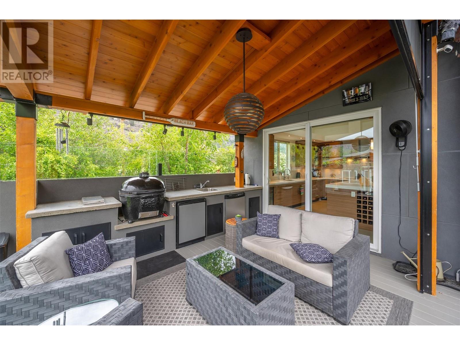 252 Sundial Road, Oliver, British Columbia  V0H 1T2 - Photo 24 - 10347811