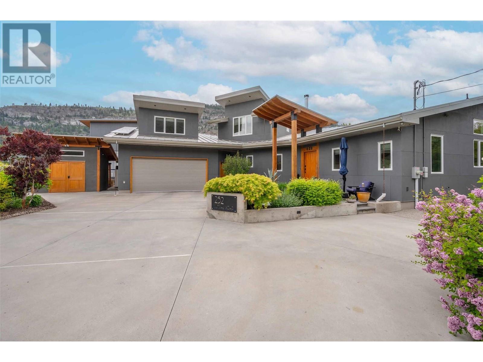 252 Sundial Road, Oliver, British Columbia  V0H 1T2 - Photo 5 - 10347811