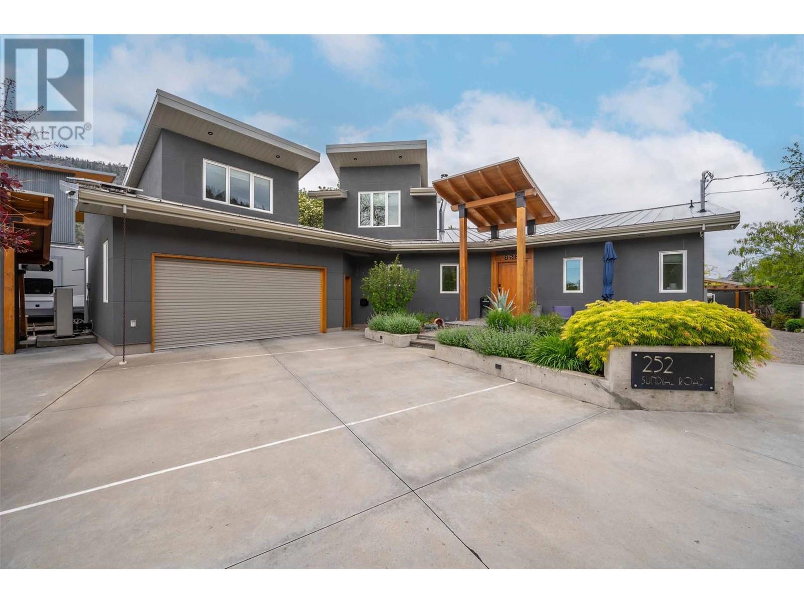 252 Sundial Road, Oliver, British Columbia  V0H 1T2 - Photo 66 - 10347811