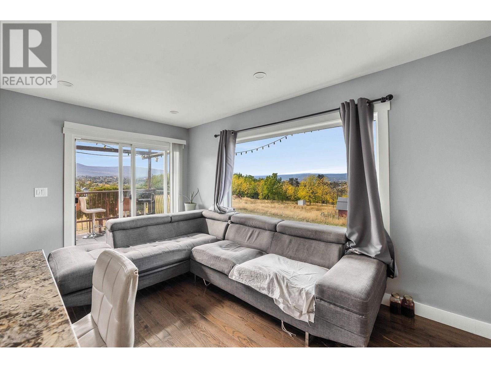 848 Webster Road, Kelowna, British Columbia  V1P 1C2 - Photo 14 - 10348388